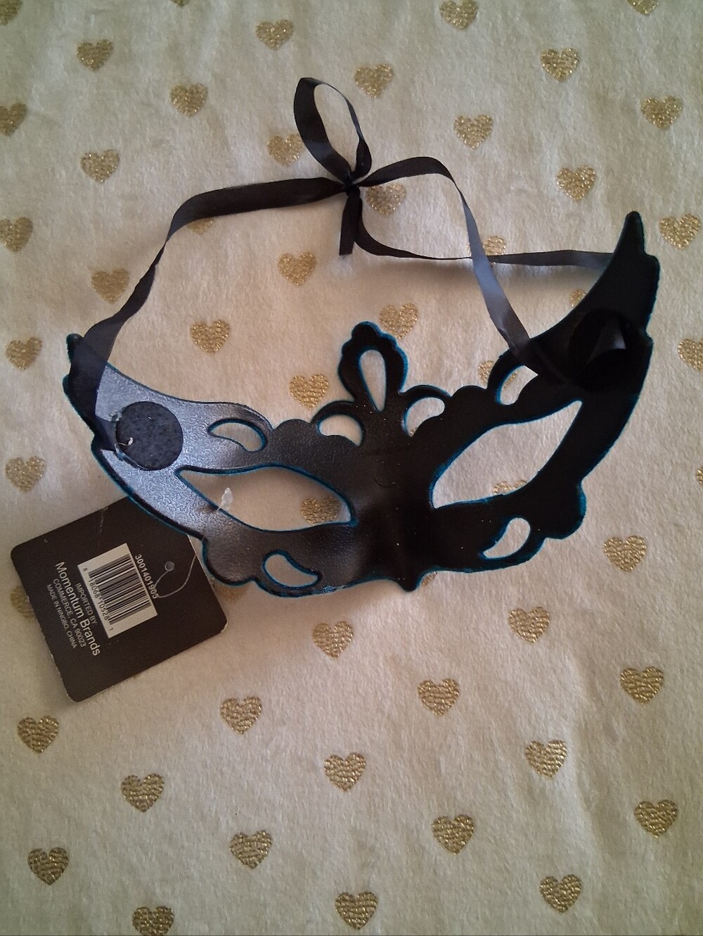 ✂️ *NWT* Momentum Brands Velvet Masquerade Mask with Gem Accent - Picture 2 of 2